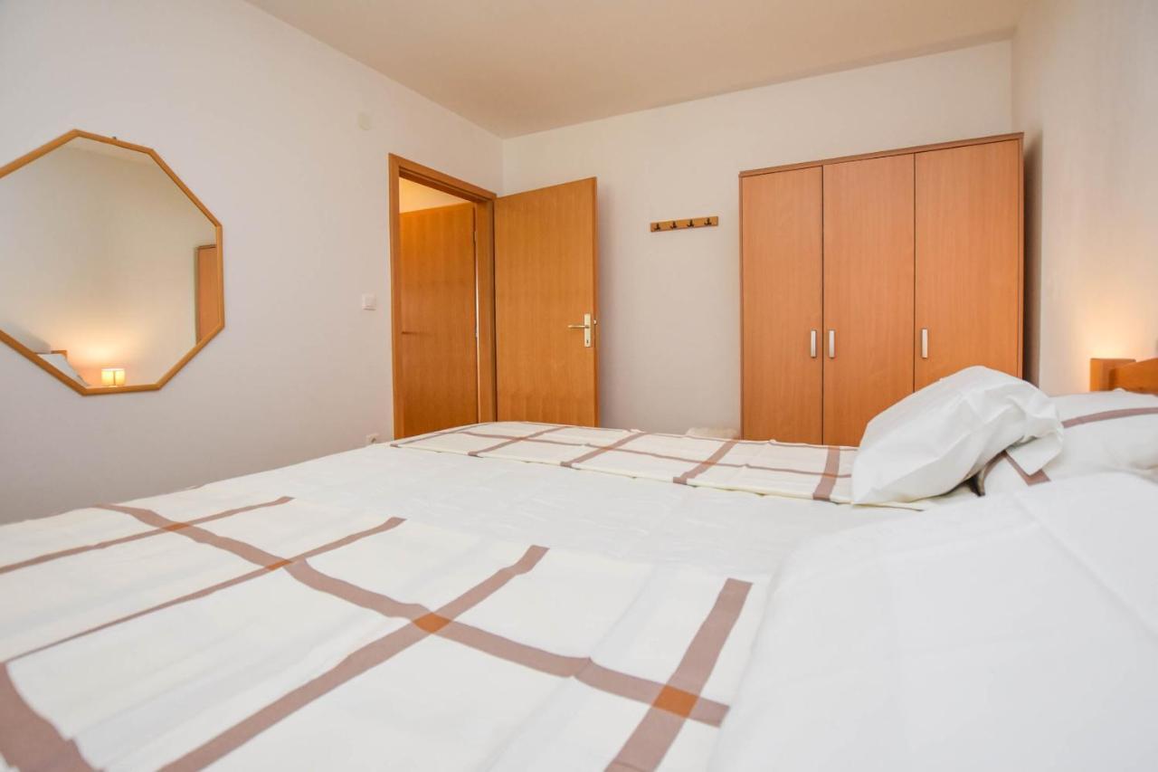 Apartments Dandelion บีโอกราดนาโมรู ภายนอก รูปภาพ
